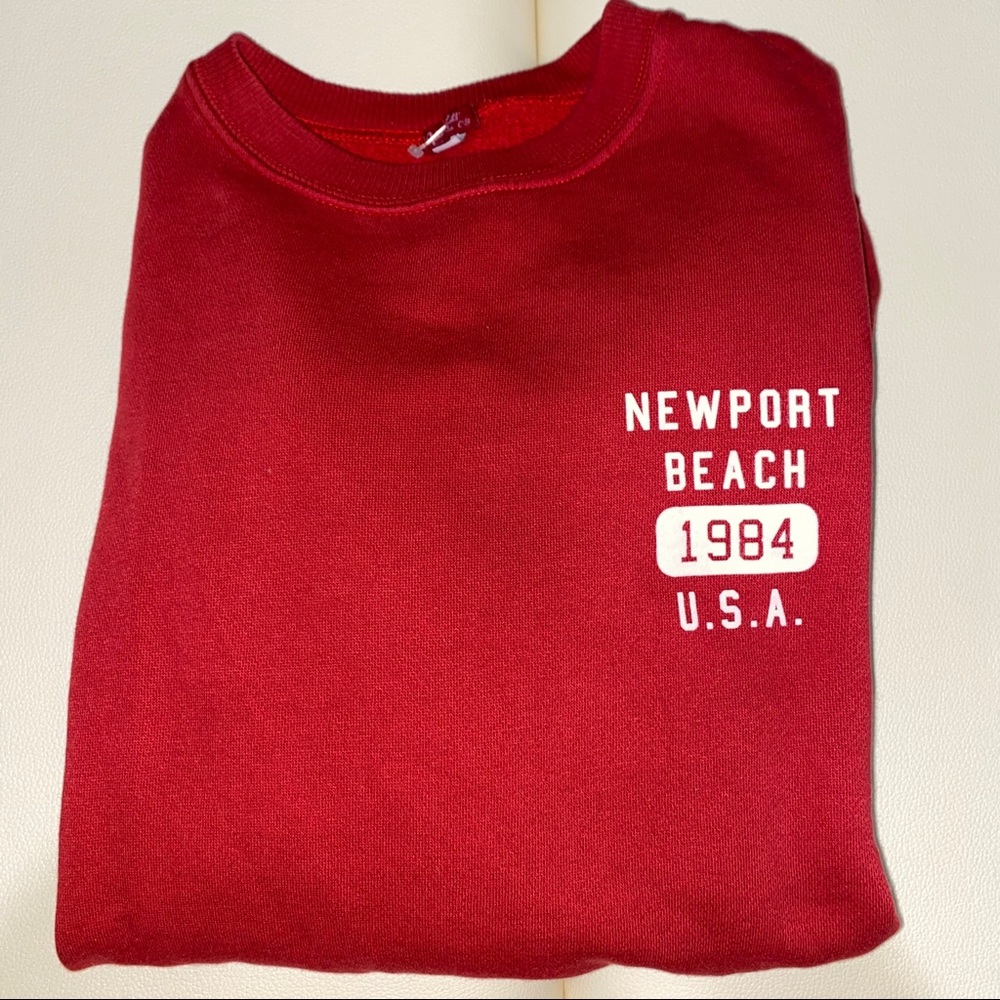 Brandy Melville Crew Neck Pullover